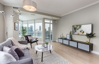 Photo 3 - QuickStay - Modern 2-Bedroom Condo, Panoramic City Views