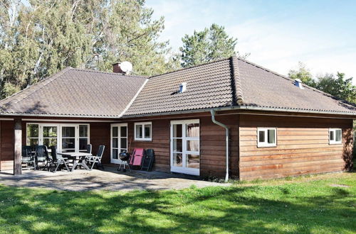 Photo 1 - 8 Person Holiday Home in Store Fuglede