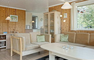 Photo 3 - 6 Person Holiday Home in Aakirkeby