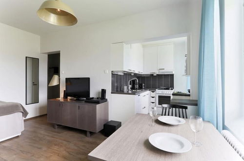 Photo 3 - Forenom Serviced Apartments Helsinki Lapinlahdenkatu