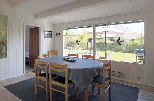 Photo 8 - 6 Person Holiday Home in Gedser