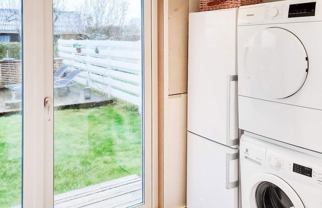 6 Person Holiday Home in Juelsminde - Foto 6
