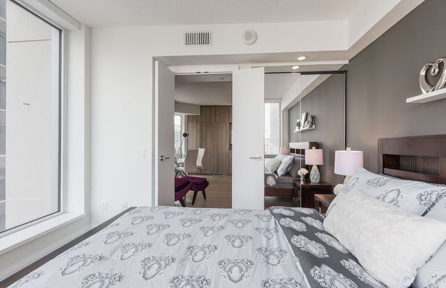 QuickStay - Enchantment in Yorkville - Yonge & Bloor - Foto 8