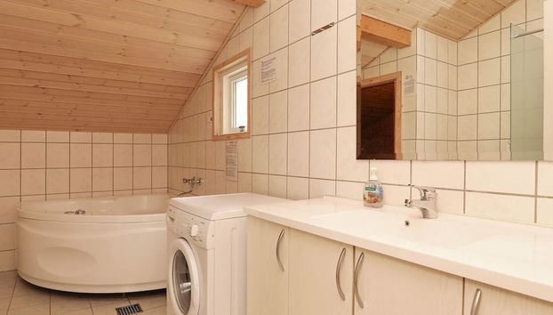 8 Person Holiday Home in Dannemare - Photo 3