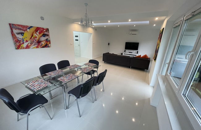 Modern House with Garden - Foto 15