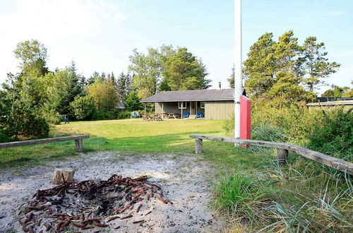 Photo 16 - Vintage Holiday Home near Jerup with Terrace