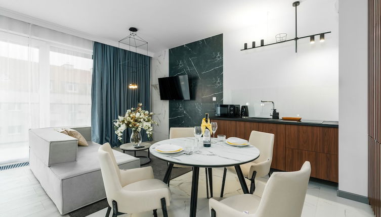 Photo 1 - Apartments Poznan Chwaliszewo by Renters