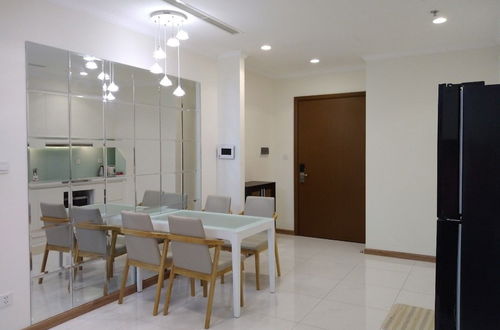 Photo 15 - Vinhomes Central Park Saigon