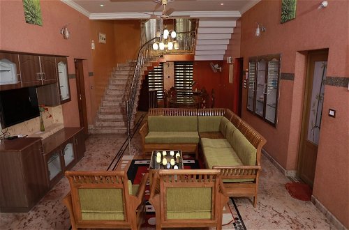 Photo 7 - Captivating 5-bed Villa in Vettiyar