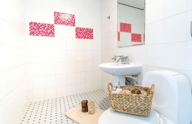 Sunny Junny Pension - Photo 49