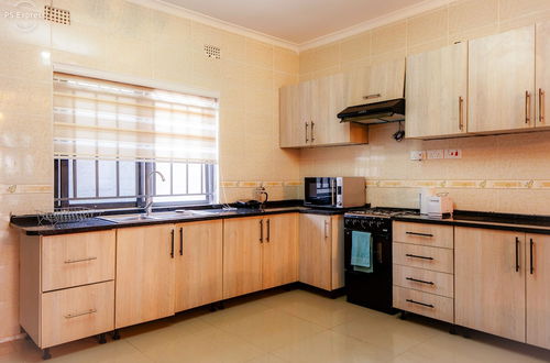 Photo 17 - Exquisite Modern Apartment in Lusaka