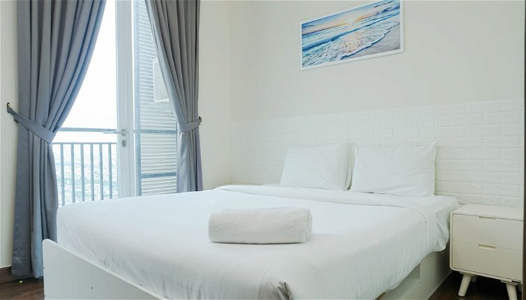 Photo 1 - Minimalist and Relaxing 1BR Apartment at Puri Orchard