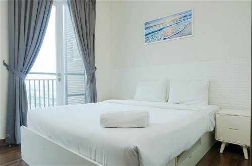 Foto 1 - Minimalist and Relaxing 1BR Apartment at Puri Orchard