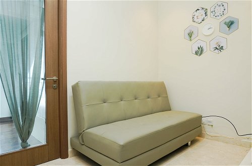 Photo 9 - Minimalist and Relaxing 1BR Apartment at Puri Orchard