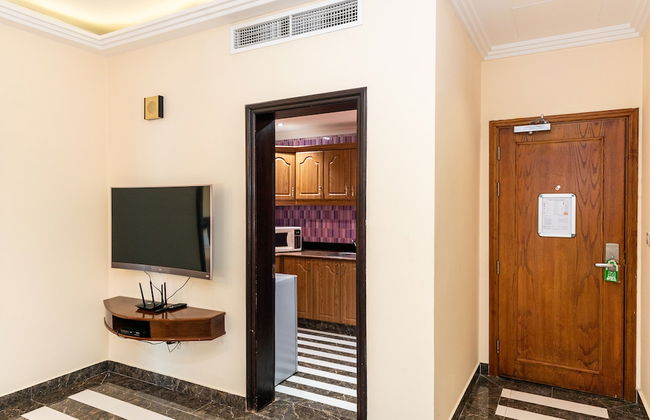 Royal Mirage Hotel and Apartments - Photo 35