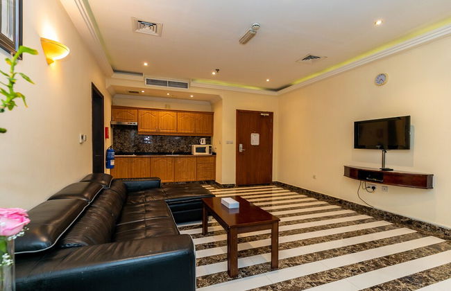 Royal Mirage Hotel and Apartments - Photo 17