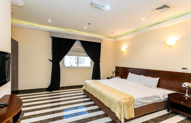 Royal Mirage Hotel and Apartments - Photo 22