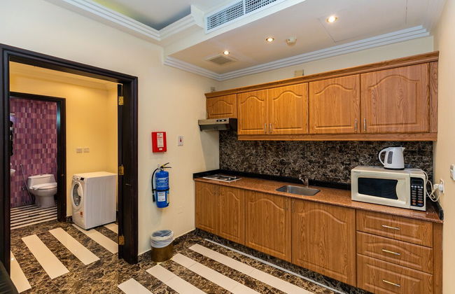 Royal Mirage Hotel and Apartments - Photo 18