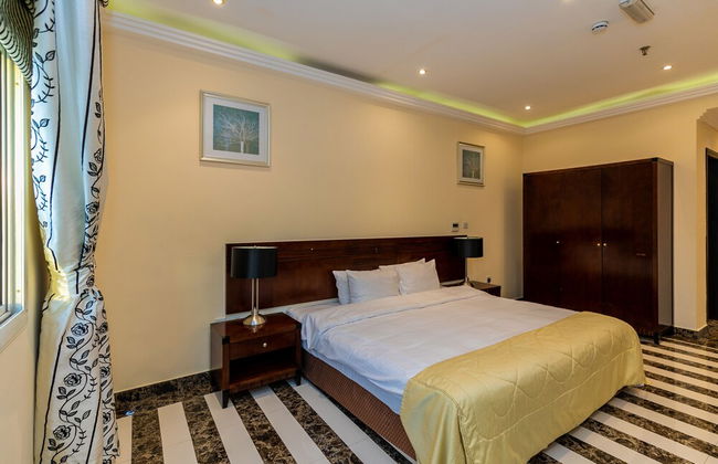 Royal Mirage Hotel and Apartments - Photo 19