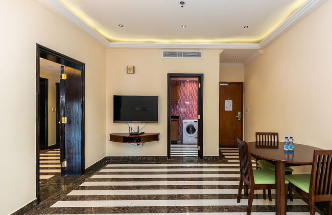 Royal Mirage Hotel and Apartments - Photo 32