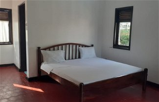 Photo 3 - 5 Bedroom Mansion Nyali