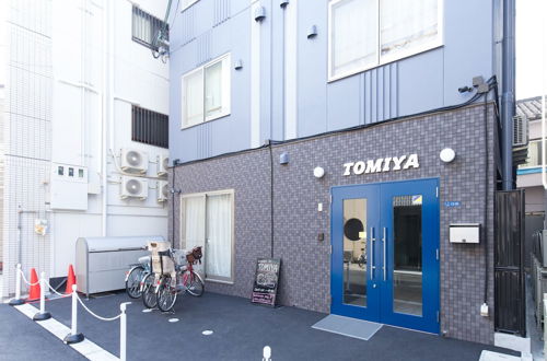 Foto 1 - TOMIYA