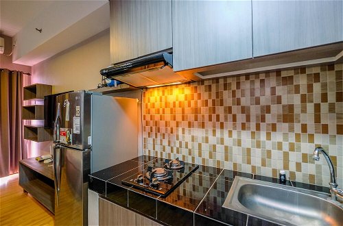 Photo 6 - Cozy Living and Homey Studio Apartment at Margonda Residence 5