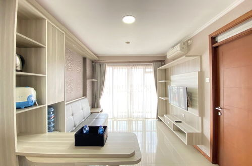 Photo 16 - Modern & Cozy 2BR Apartment At Gateway Pasteur