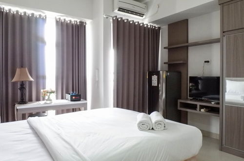 Photo 11 - Cozy And Compact Studio Apartment At Taman Melati Surabaya