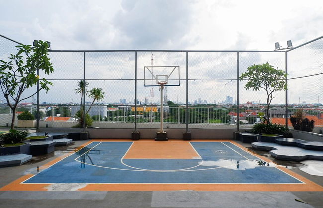 Stylish Living Studio Apartment At Taman Melati Surabaya - Foto 11