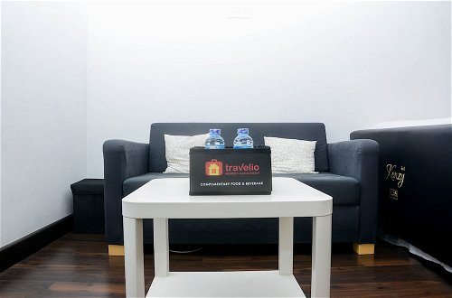 Photo 12 - Fully Furnished with Cozy Design Studio Bassura City Apartment