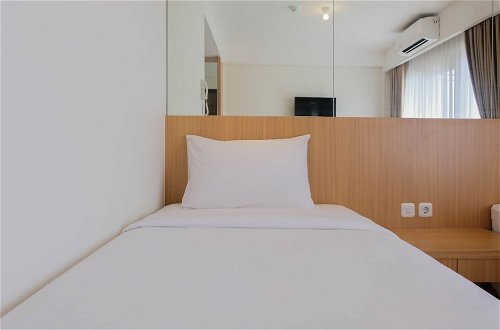 Photo 4 - Twin Bed Studio Room at Annora Living Apartment