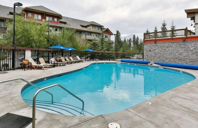 SPACIOUS 3-Br Luxury Condo | HEATED Pool + 3 Hot Tubs | Pool Table | Hm Theatre - Foto 38