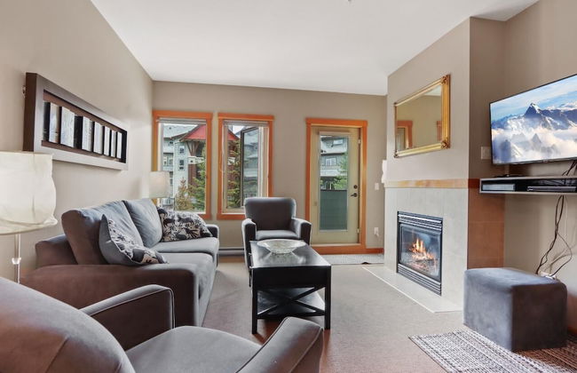 SPACIOUS 3-Br Luxury Condo | HEATED Pool + 3 Hot Tubs | Pool Table | Hm Theatre - Foto 17