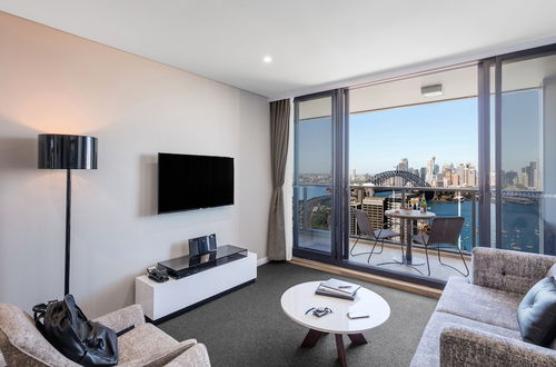 Photo 29 - Meriton Suites North Sydney