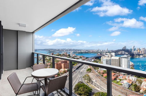 Photo 1 - Meriton Suites North Sydney