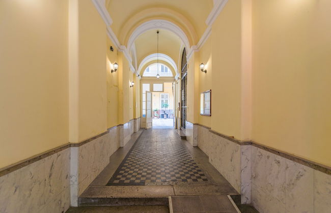 Music Academy Suite Café Vian Apartman Kft - Foto 25