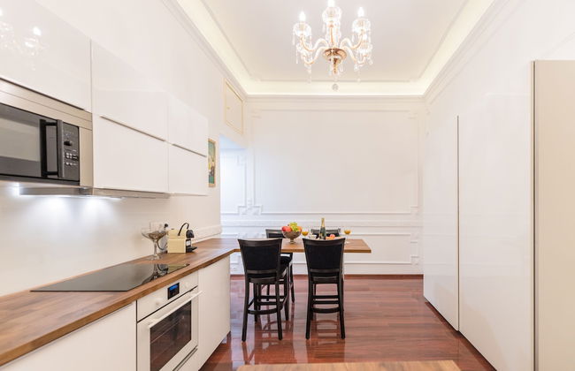 Music Academy Suite Café Vian Apartman Kft - Foto 12