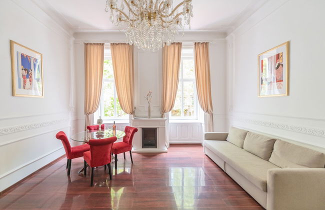 Music Academy Suite Café Vian Apartman Kft - Foto 22