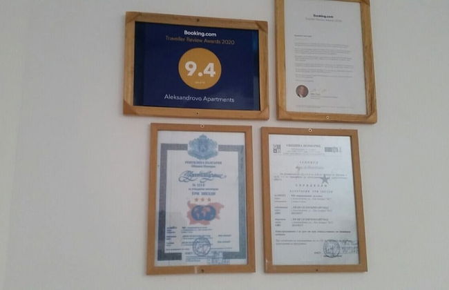 Remarkable 2-bed Apartment in Aleksandrovo - Foto 27