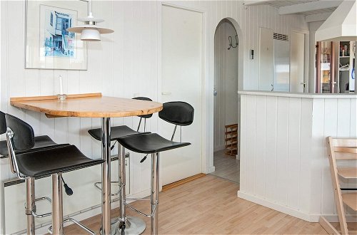 Photo 7 - 8 Person Holiday Home in Sjolund