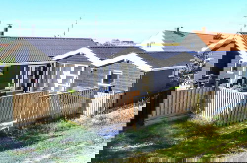 Foto 1 - 10 Person Holiday Home in Frostrup