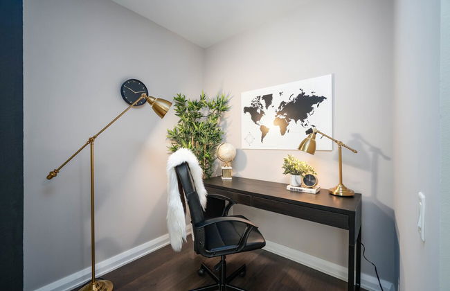 QuickStay Yorkville Condo - Yonge & Bloor - Foto 19