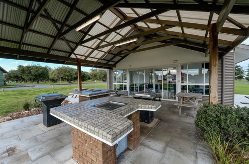 Photo 2 - BIG4 Breeze Holiday Parks - Port Elliot