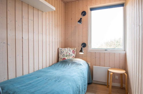 Photo 2 - 6 Person Holiday Home in Hvide Sande