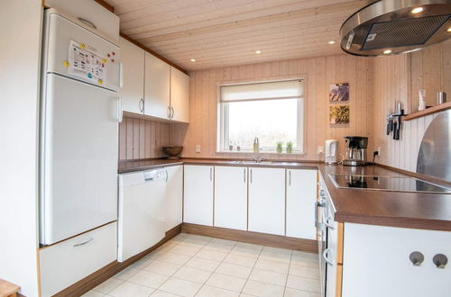 Photo 6 - 6 Person Holiday Home in Hvide Sande