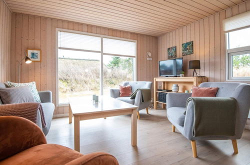 Photo 9 - 6 Person Holiday Home in Hvide Sande