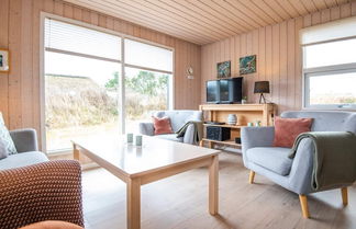 Photo 2 - 6 Person Holiday Home in Hvide Sande