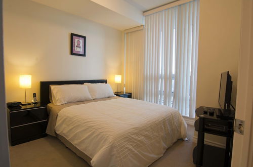 Photo 3 - Maplewood Furnished Suites