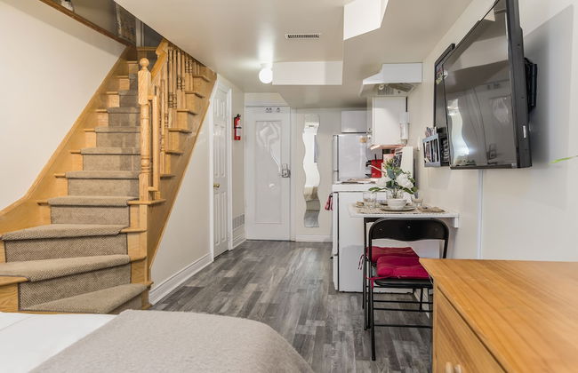 Cozy Basement Studio - Photo 11